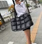Сумка женская Nike Sportswear Puffle Black HQ0220-010