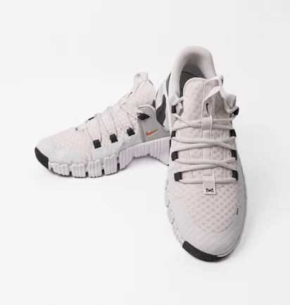 Кросівки чоловічі Nike Free Metcon 5 Training Shoes White DV3949-101