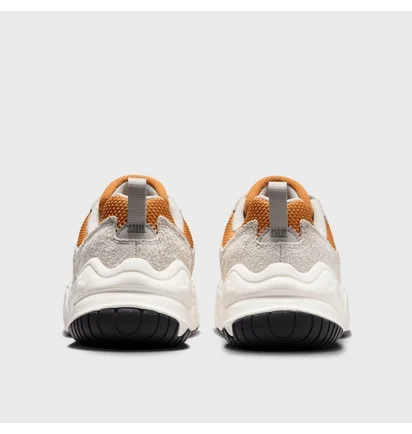 Кросівки жіночі Nike Tech Hera Grey/Orange DR9761-800