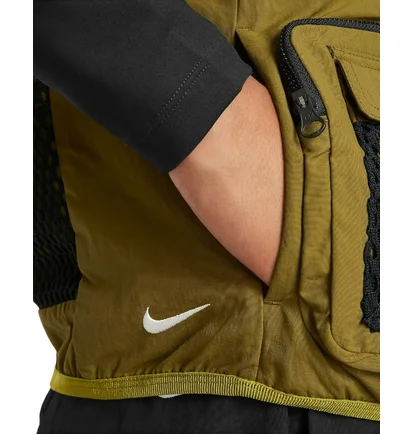Жилетка дитяча Nike Acg Older Utility Gilet Olive FB1303-368