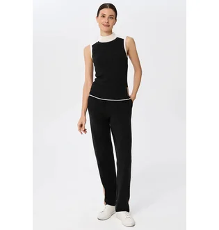 Жилетка жіноча Arena Square Cut Drag Black 1E366-050