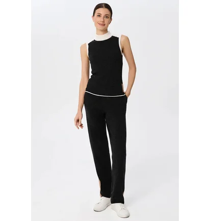 Жилетка жіноча Arena Square Cut Drag Black 1E366-050