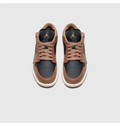 Кроссовки женские Air Jordan 1 Low Archaeo Brown/Black DC0774-021