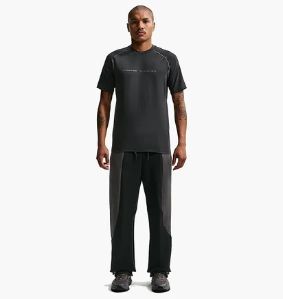 Штани чоловічі Nike Tech MenS Color- Block Open- Hem Fleece Pants Black/Grey IF1323-010