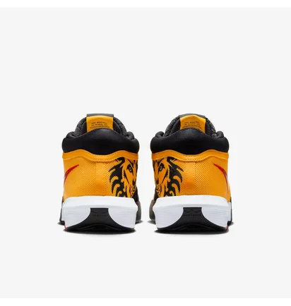 Кросівки чоловічі Nike Lebron Witness Viii Yellow HQ2139-700