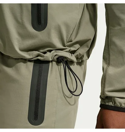 Куртка мужская Nike Tech Dri-Fit Woven Full-Zip Windrunner Olive IU6965-328