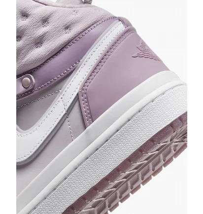 Кросівки жіночі Air Jordan 1 Acclimate Pink Dc7723-500