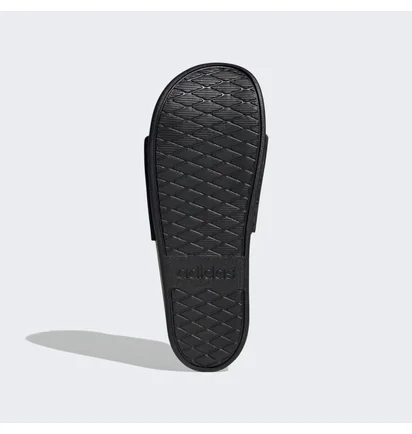 Тапочки унисекс Adidas Adilette Comfort Slides Black/White Gz5891
