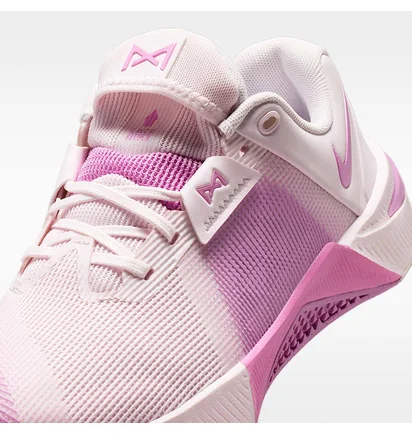 Кроссовки женские Nike W Metcon 10 Pink HQ2620-610