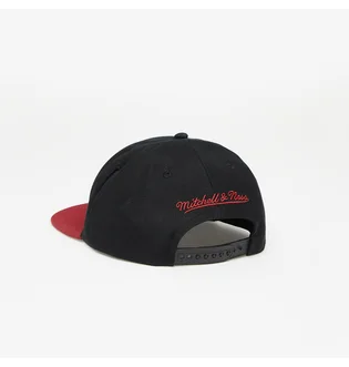 Кепка унисекс Mitchell & Ness Nba Wool 2 Tone Stretch Snapback Miami Heat Black/Red 6HSSMM19362-MHEBKRD