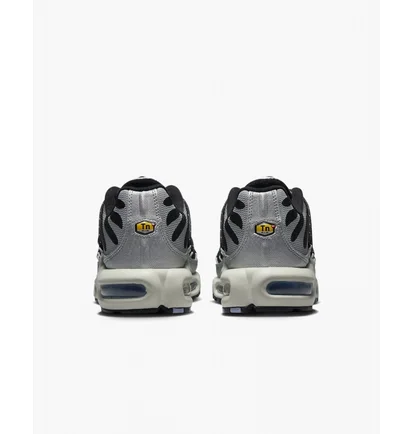 Кросівки жіночі Nike Air Max Plus Grey/Black FD0799-001