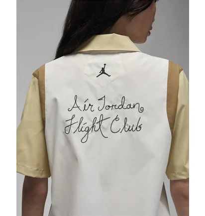 Рубашка женская Air Jordan WomenS Button-Up Shirt Beige DZ3340-133