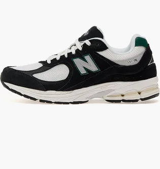 Кросівки унісекс New Balance 2002R Black/White M2002RRA