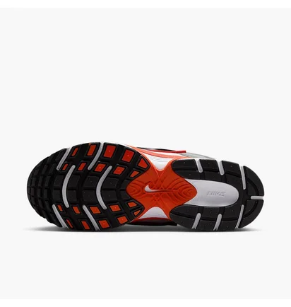 Кросівки жіночі Nike V5 Rnr White HQ7901-100