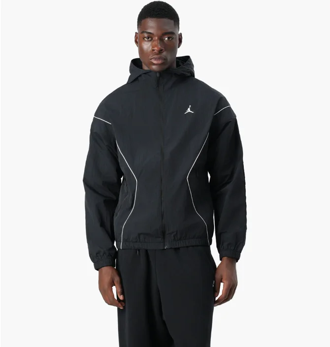 Ветровка унисекс Air Jordan Lightweight Black IB7255-010