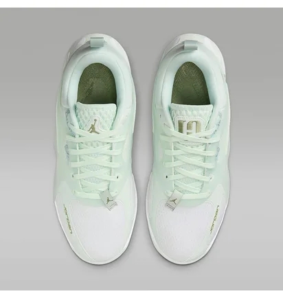 Кросівки жіночі Air Jordan Abundance Green IB7140-102