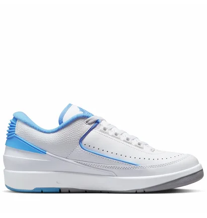 Кросівки чоловічі Air Jordan 2 Retro Low Unc White DV9956-104