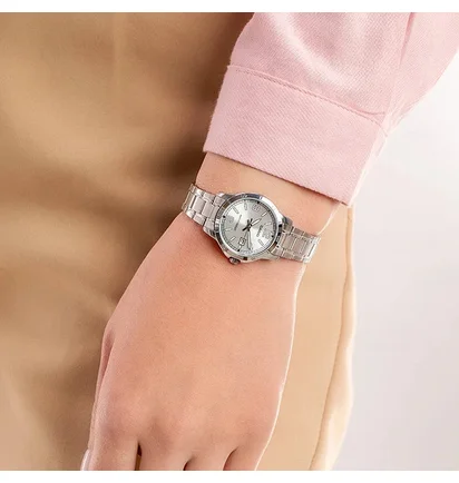 Часы женские Casio Analogue LTP-V004D-7B2UDF