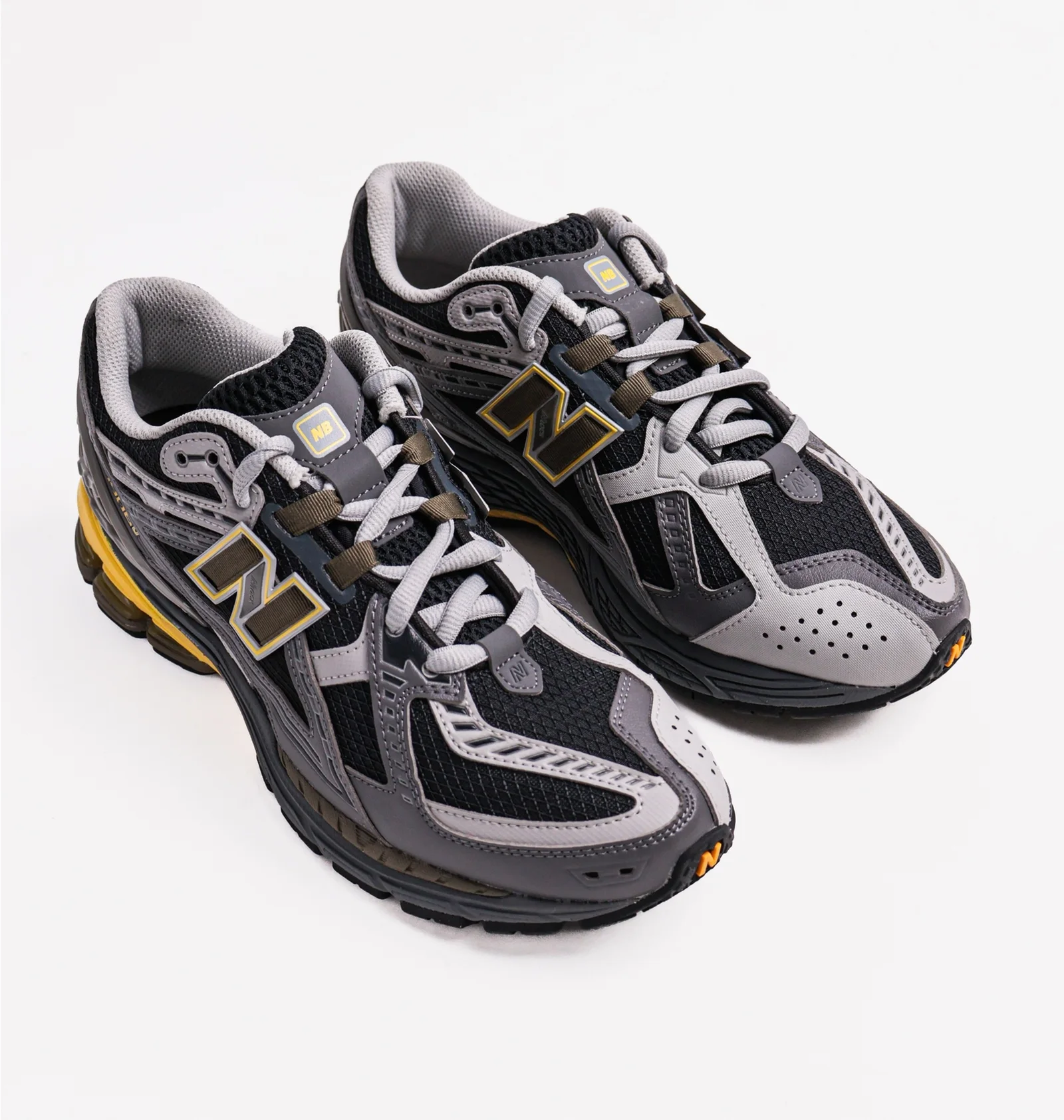 M'sショップ@お得なセール実施中✨　 ᐉ Кросівки унісекс New Balance 1906 Utility Sneakers Castlerock
