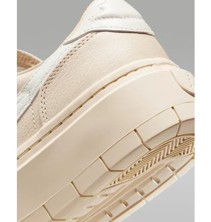 Кросівки жіночі Air Jordan 1 Elevate Low Beige DH7004-200