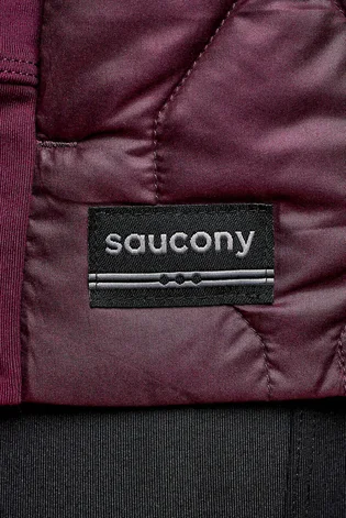 Жилетка жіноча Saucony Hurricane Insulated Vest Violet SAW800522-EG