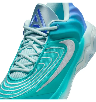 Кроссовки унисекс Nike Giannis Immortality 4 Light Blue FQ3680-300