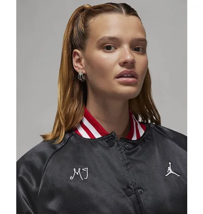 Куртка женская Air Jordan Varsity Jacket Black FB5152-010