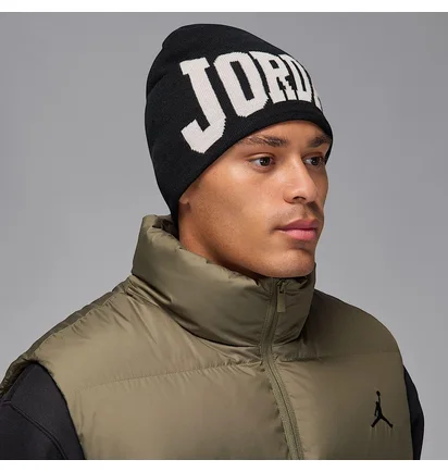 Шапка унисекс Air Jordan J Peak Beanie Brk Gx Black II1716-010