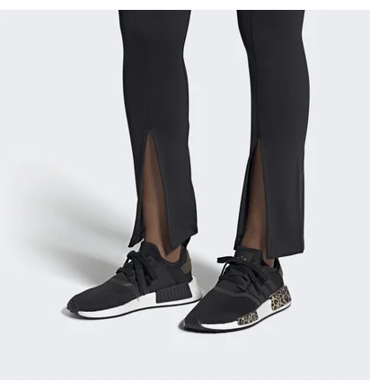 Кроссовки женские Adidas Nmd_R1 Shoes Black Gx2027