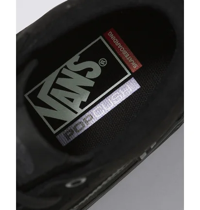Кеды унисекс Vans Skate Sk8-Hi Shoe Black VN0A5FCCBKA