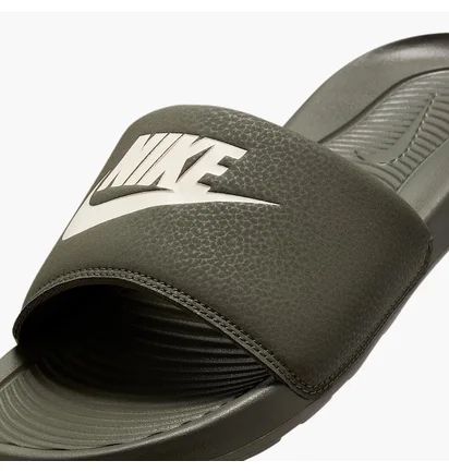 Тапочки чоловічі Nike Victori One Slide Olive CN9675-303