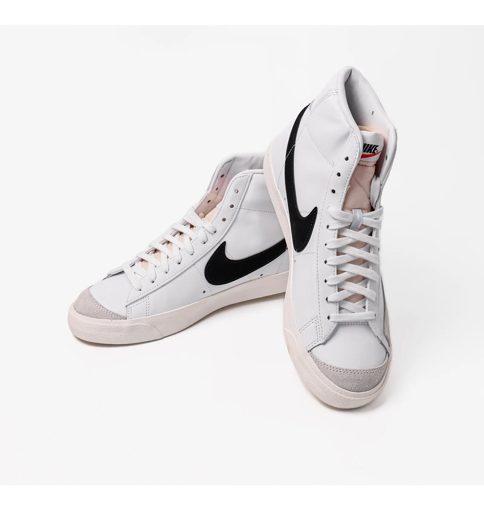 ᐉ Кросівки чоловічі Nike Blazer Mid 77 Vintage White BQ6806-100