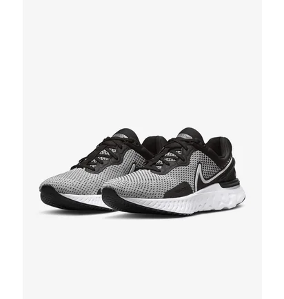 Кросівки чоловічі Nike React Miler 3 Black/White Dd0490-101