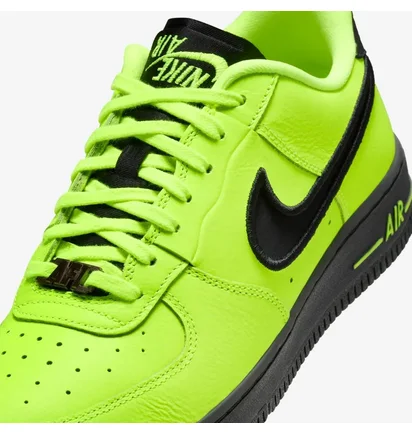 Кроссовки женские Nike W Air Force 1 Dance Green FJ7409-700