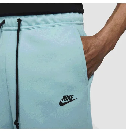 Шорти чоловічі Nike Tech Fleece Light Blue FB8171-464