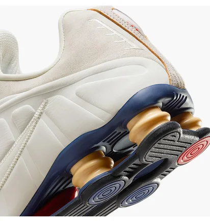 Кросівки унісекс Nike Shox R4 Design By Korea Beige HQ3531-099
