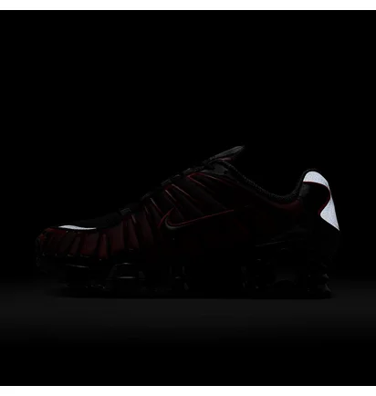 Кросівки чоловічі Nike Shox Tl University Black/Red IF6202-001