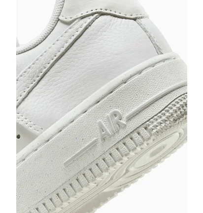 Кроссовки женские Nike Air Force 1 07 Lx White DZ2708-102