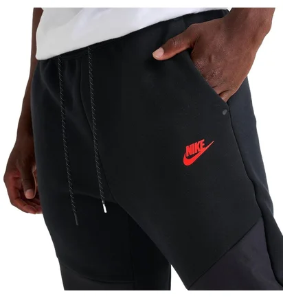 Штаны мужские Nike Tech Fleece Black IH4303-010