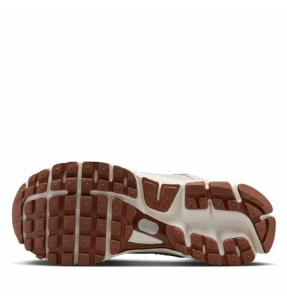 Кросівки жіночі Nike Zoom Vomero 5 Beige FZ3780-101