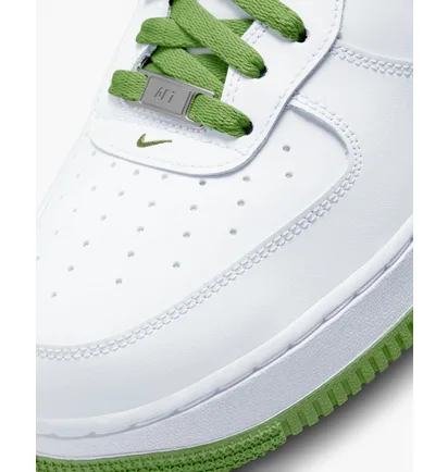 Кроссовки мужские Nike Air Force 1 07 White DH7561-105
