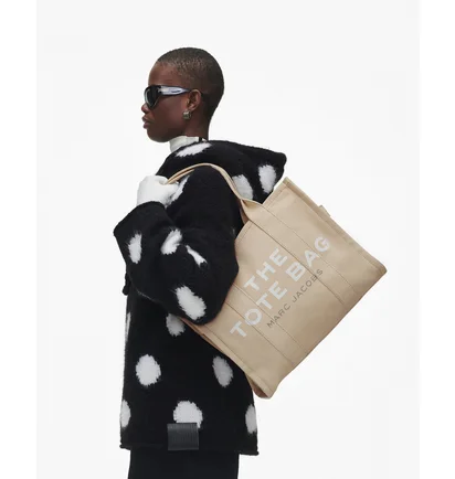 Сумка женская Marc Jacobs The Canvas Large Tote Bag Beige M0016156-BEIGE-20873