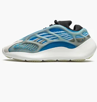 Кросівки чоловічі Adidas Yeezy 700 V3 Light Blue G54850