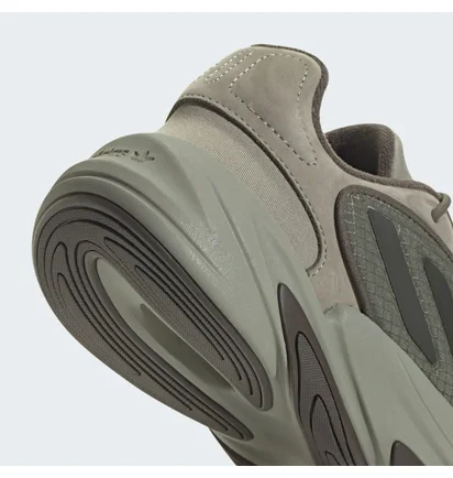 Кроссовки мужские Adidas Ozelia Shoes Olive IE2003
