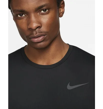 Футболка чоловіча Nike Pro Dri-Fit Black CZ1181-011