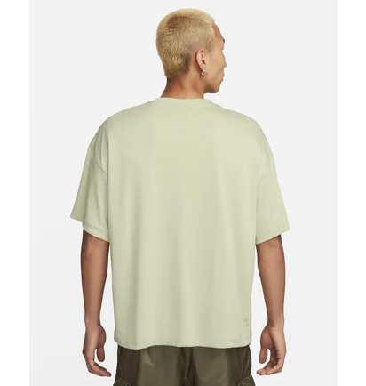 Футболка мужская Nike Sportswear Tech Pack Dri-Fit Short-Sleeve Top Green FB7392-371