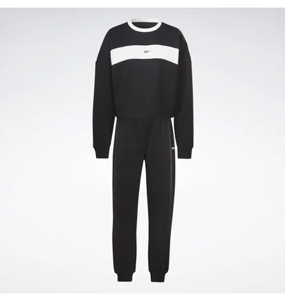 Спортивный костюм женский Reebok Identity Black Ht8054