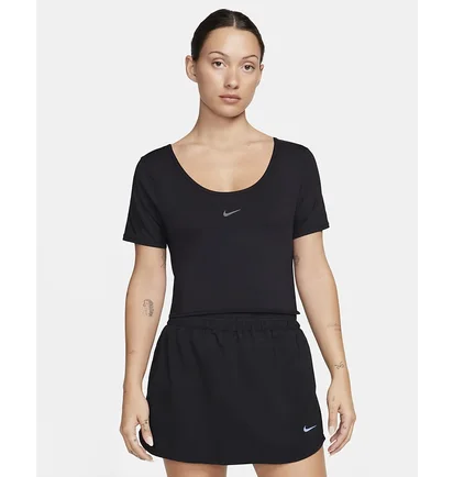 Футболка женская Nike One Classic Crop Top Dri-Fit Black FN2851-010