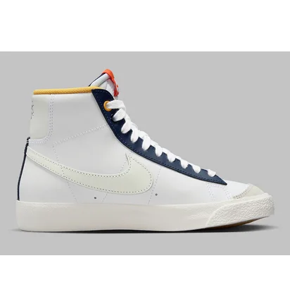 Кросівки дитячі Nike Blazer Mid 77 B Gs White FN6966-100