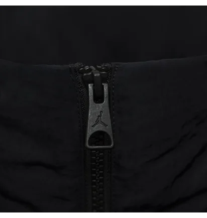 Пуховик жіночий Air Jordan Puffer Jacket Black FB5149-010